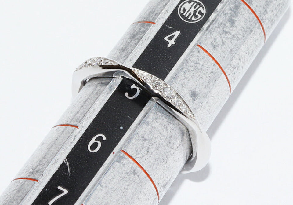 Chanel Camelia Pt950 Diamond Ring