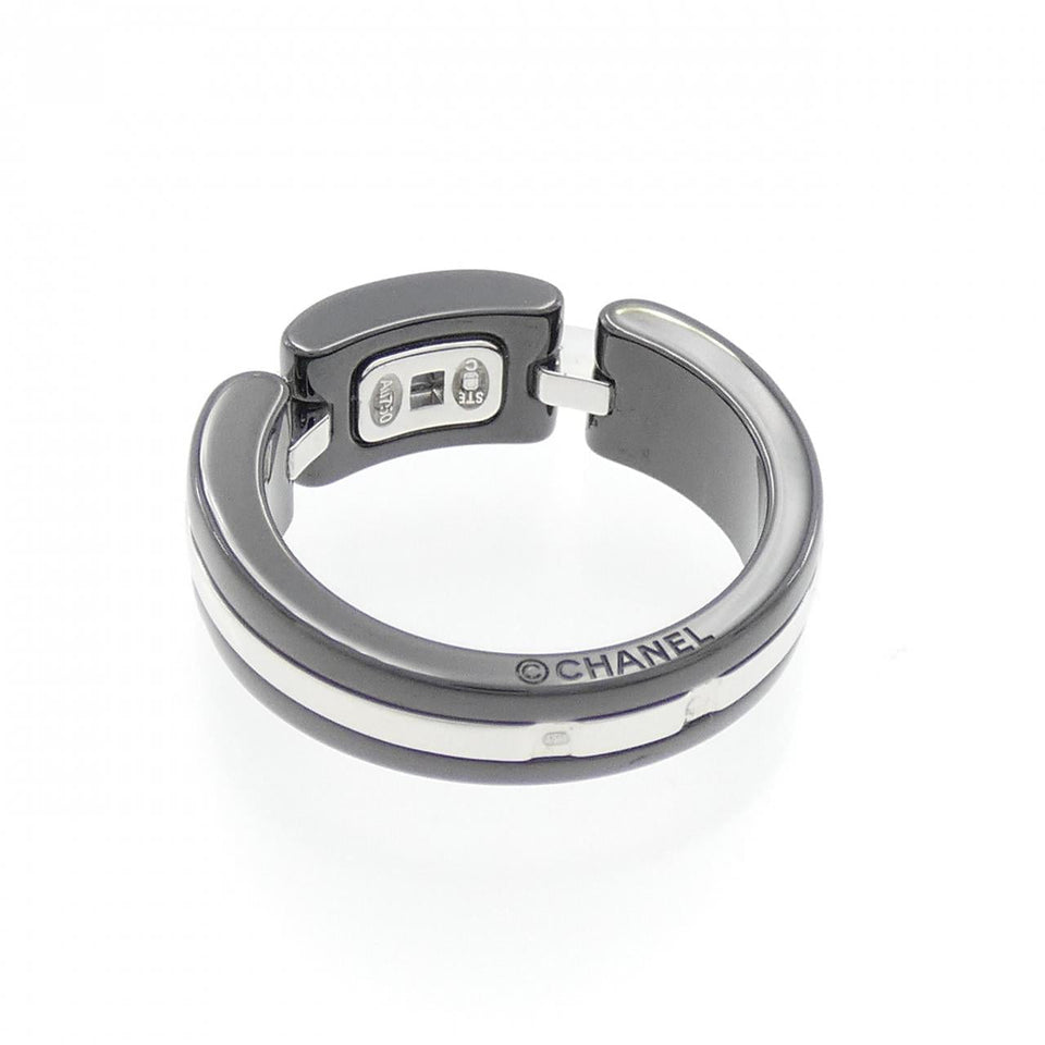 Chanel Ultra Collection 750 White Gold Ceramic Ring