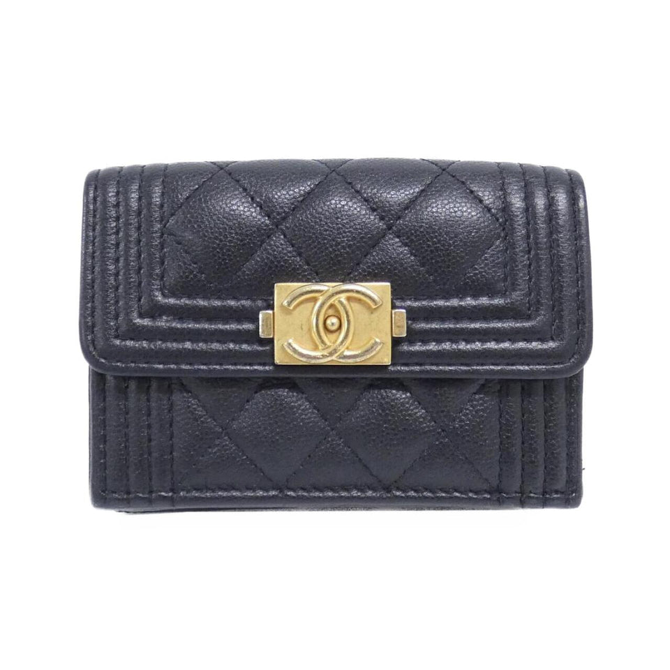 Chanel Boy Chanel Caviar Skin Wallet