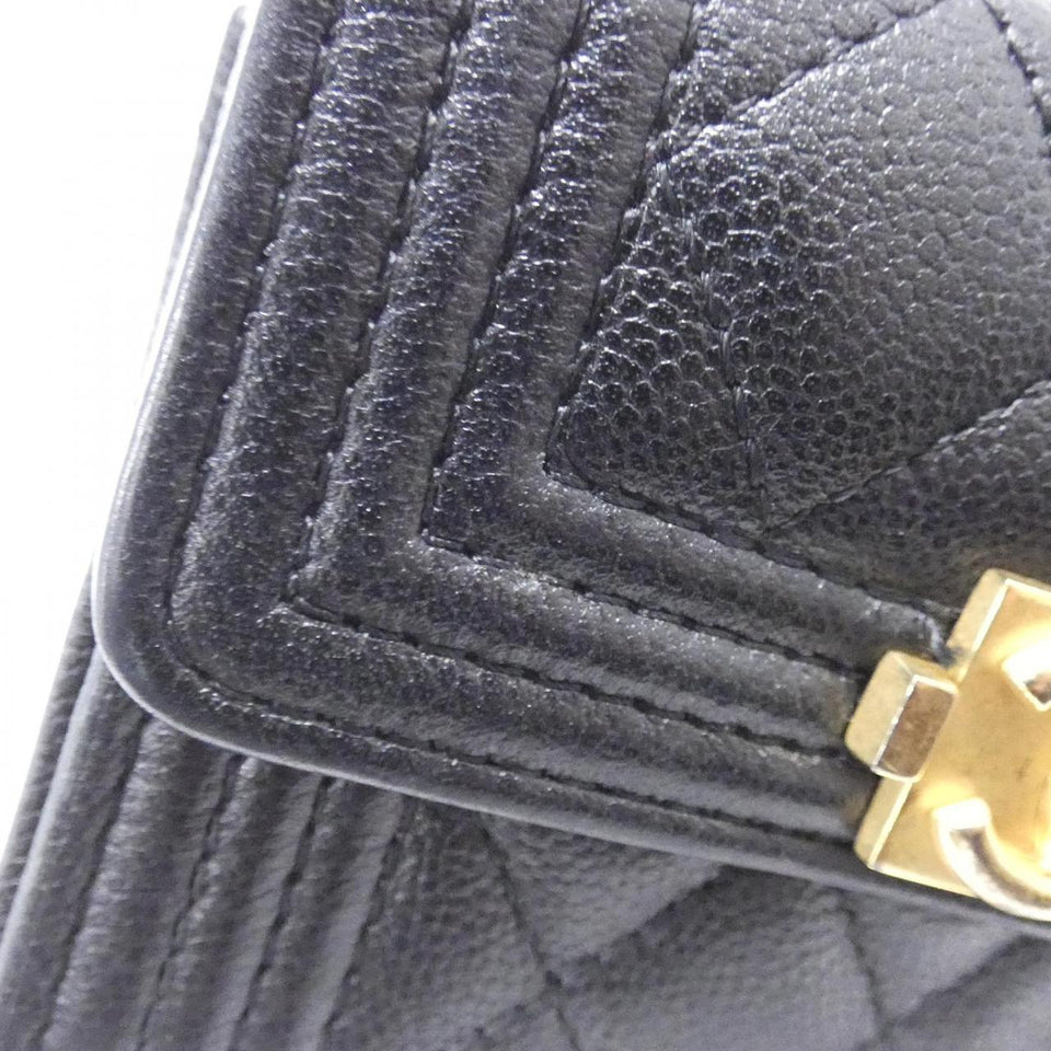 Chanel Boy Chanel Caviar Skin Wallet