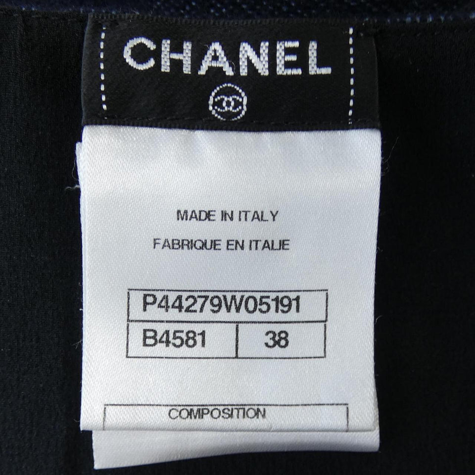 Chanel P44279W05191 Cashmere Blend Top