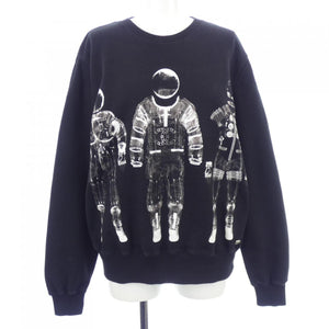 Chanel P57465K07601 17K Sweatshirt