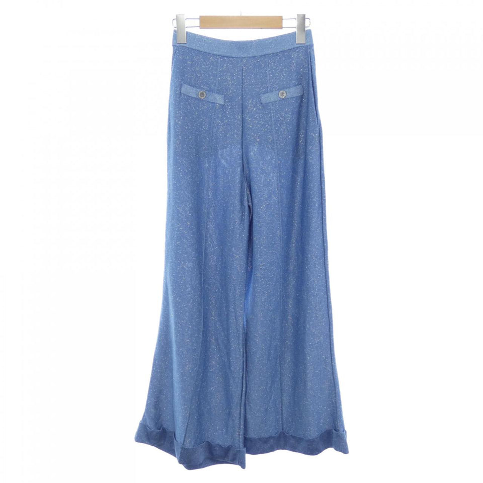 Chanel P74760K10693 Pants