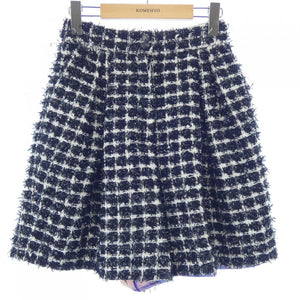 Chanel P64170V48652 Shorts