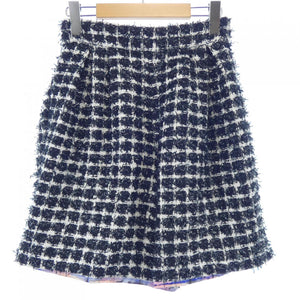 Chanel P64170V48652 Shorts