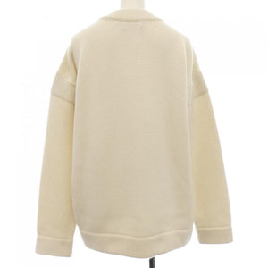 Chanel P73554K10562 Cashmere igan