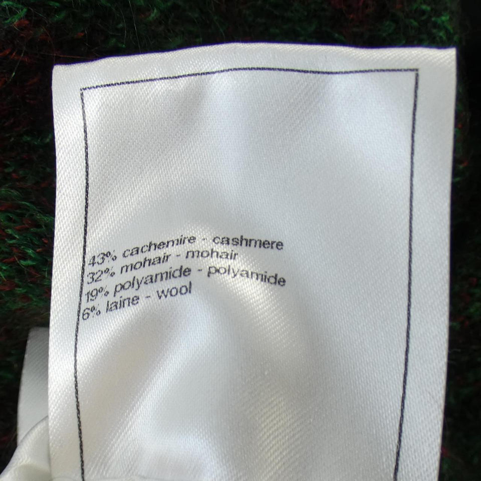 Chanel P75362K10782 Cashmere Blend igan