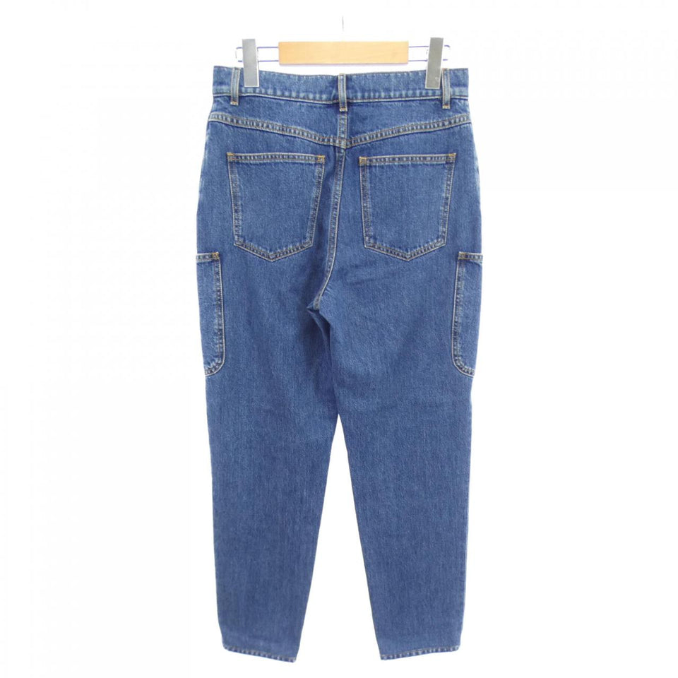 Chanel P73731V65335 Jeans