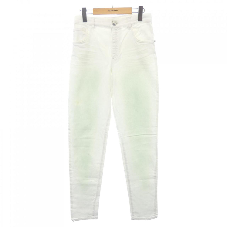 Chanel P52996V39872 Jeans