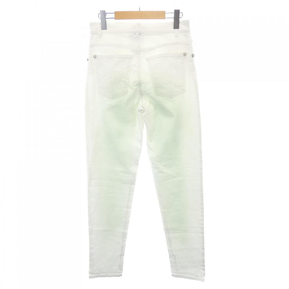 Chanel P52996V39872 Jeans