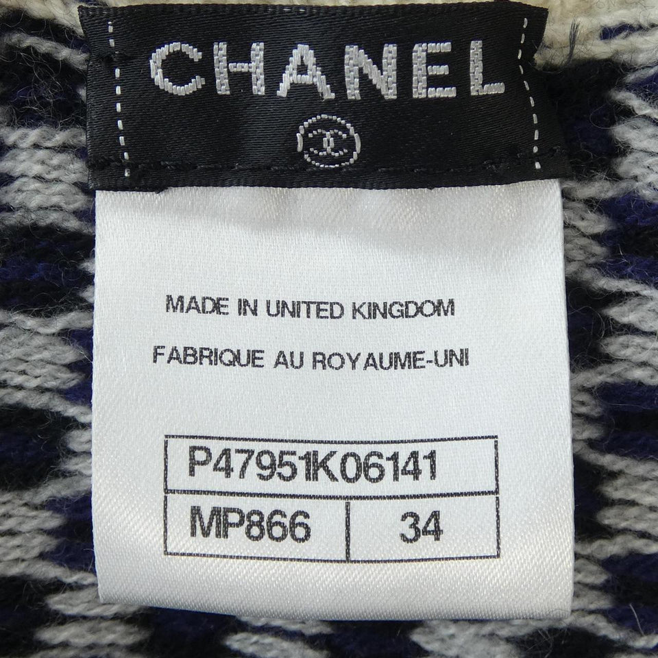 Chanel P47951K06141 Cashmere igan