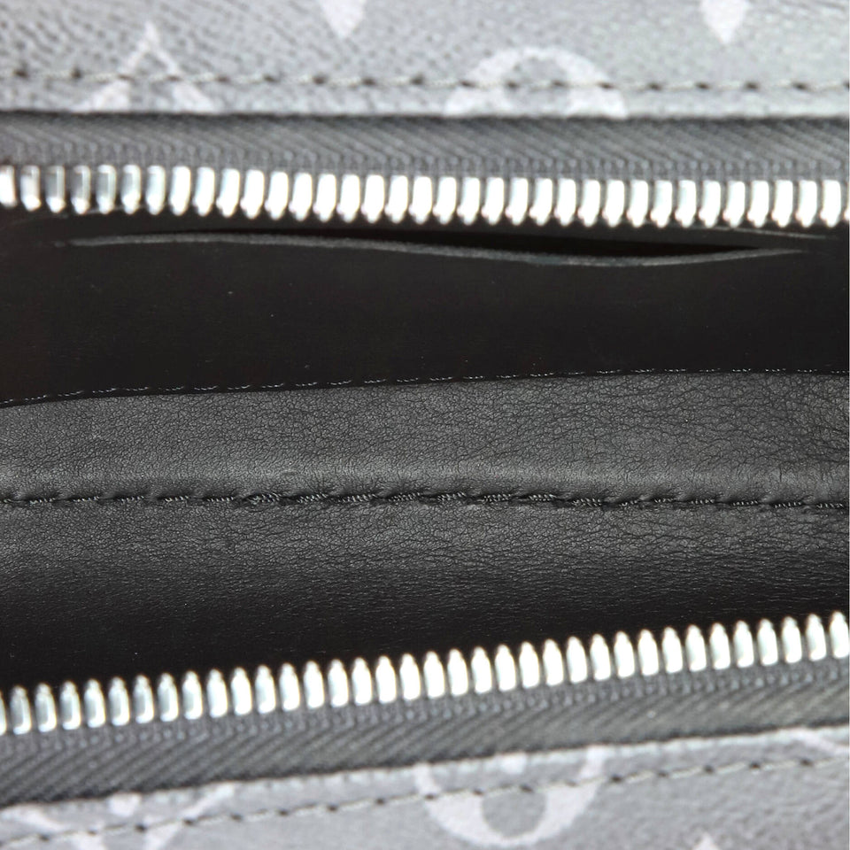 Louis Vuitton Horizon Clutch Monogram Eclipse Canvas