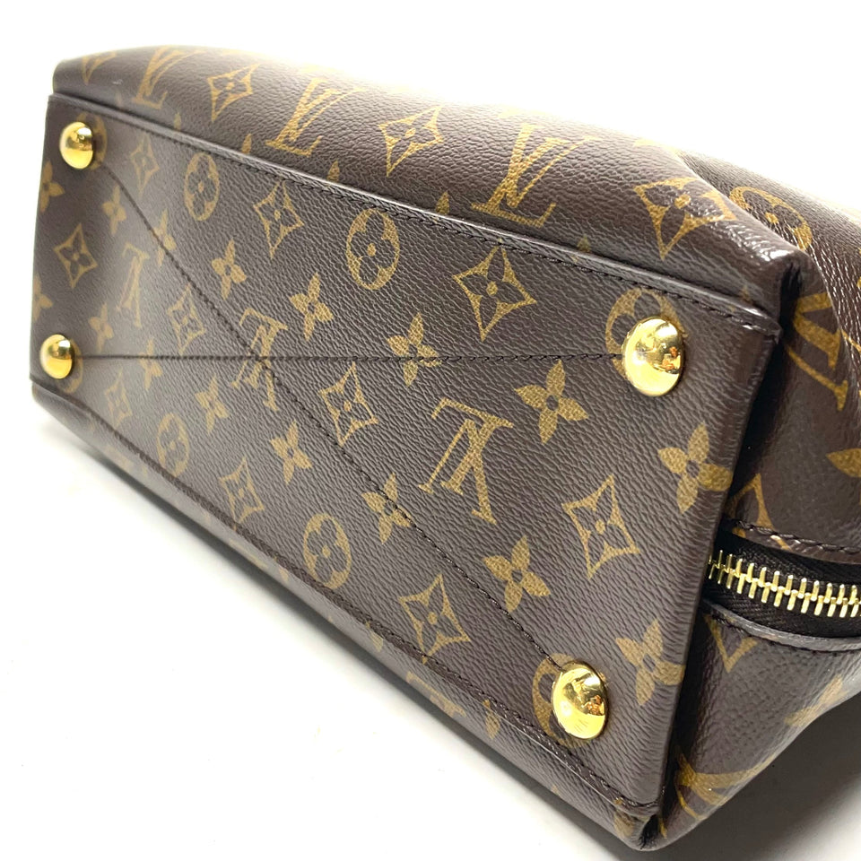 Handbag Luxury Designer By Louis Vuitton Size: Large