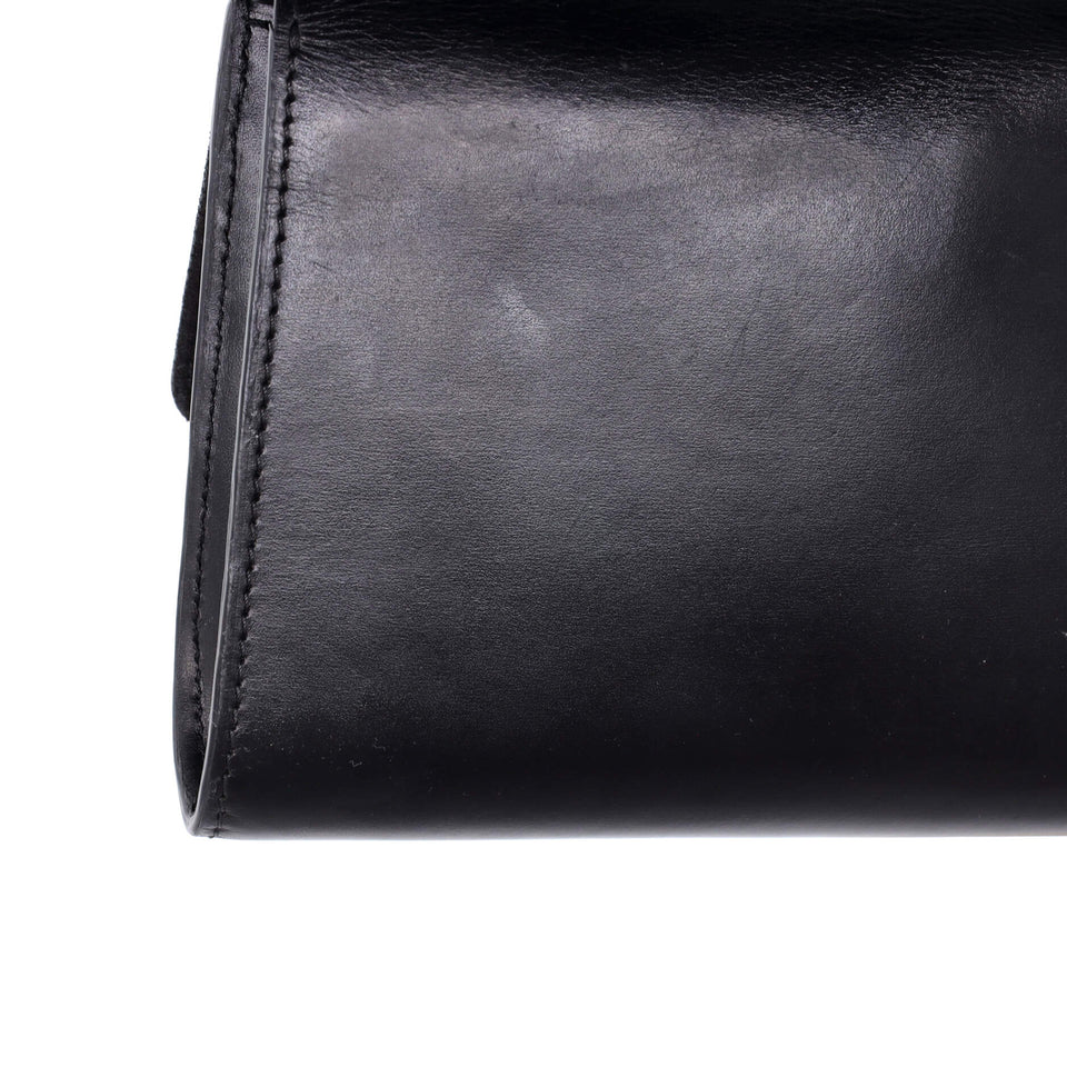 Louis Vuitton Chain Louise Clutch Leather MM