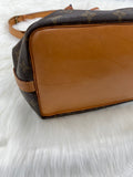 Handbag Luxury Designer By Louis Vuitton Size: Medium