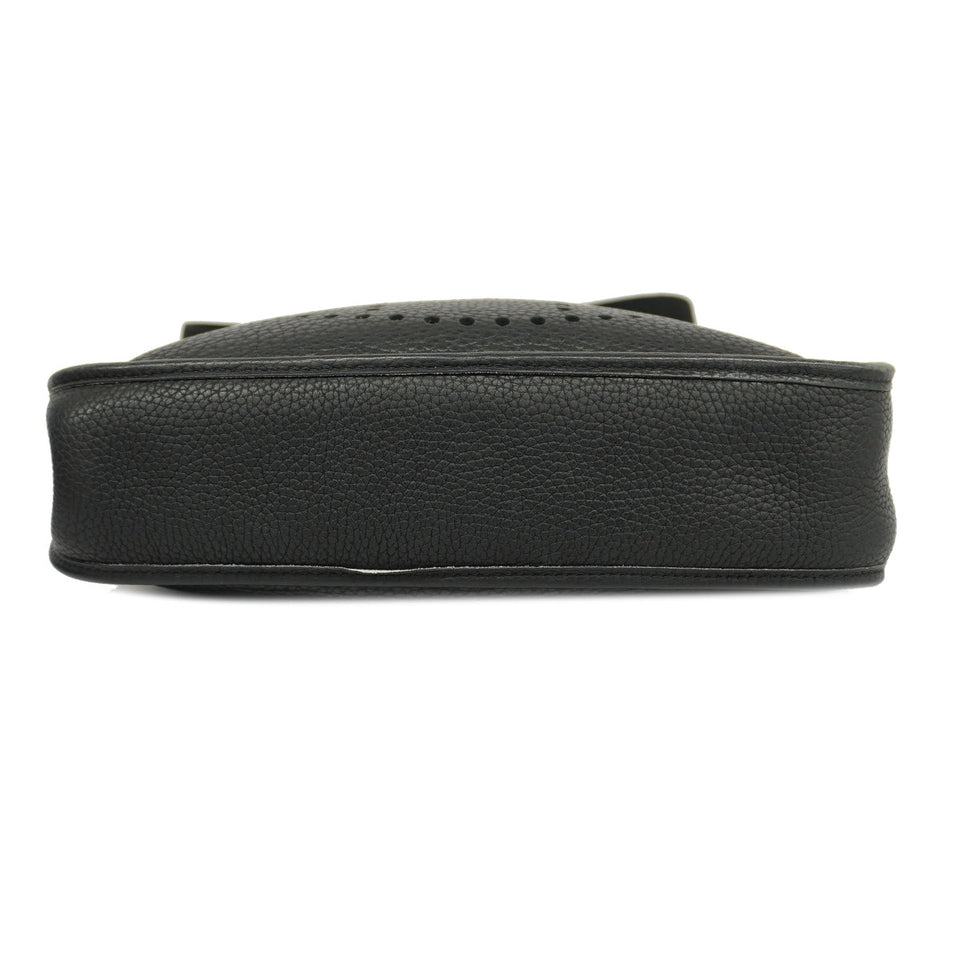 Hermès Evelyne-Style Shoulder Bag Black Taurillon Clémence Leather (31cm)