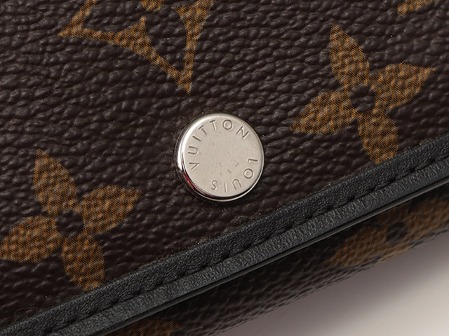 Louis Vuitton Multicle 6 Key Case 6 Rows Monogram Macassar