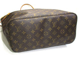 Louis Vuitton Neverfull MM Tote Bag Monogram