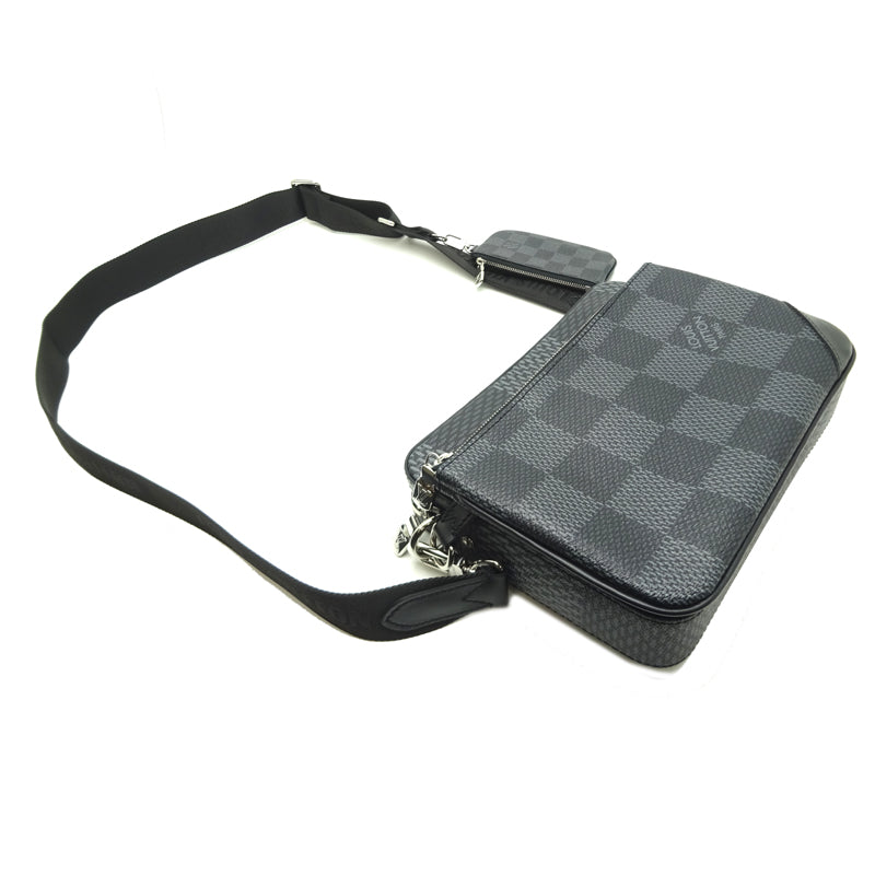 Louis Vuitton Trio Messenger Shoulder Bag Damier