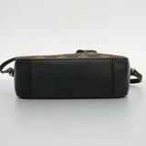 Louis Vuitton Shoulder Bag Monogram Saintonge