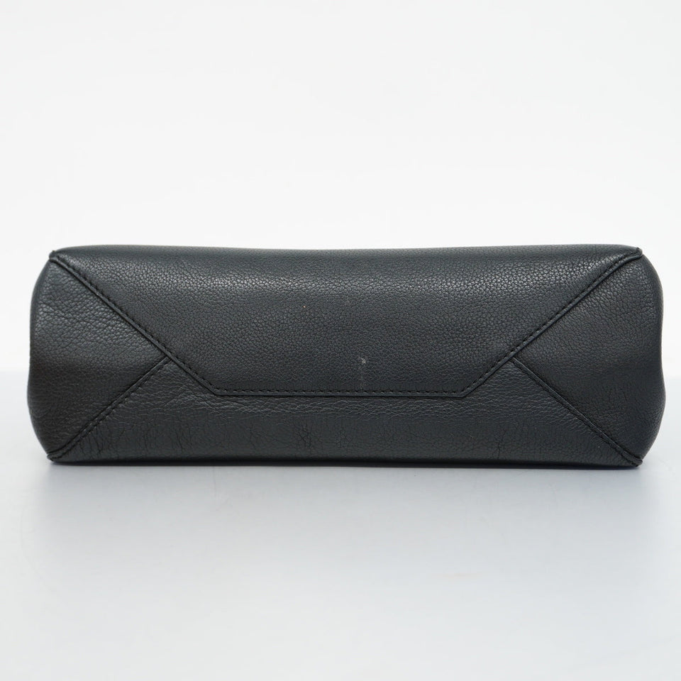 Louis Vuitton Lock Me 2 Cartable Noir Shoulder Bag Black