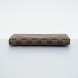 Louis Vuitton Long Wallet Damier Zippy Wallet