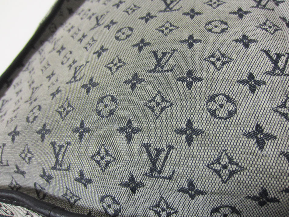 Louis Vuitton Buzzas Marie Kate Shoulder Bag Black
