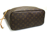 Louis Vuitton Neverfull MM Tote Bag Monogram