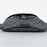 Louis Vuitton Body Bag Monogram Eclipse Discovery BumBag