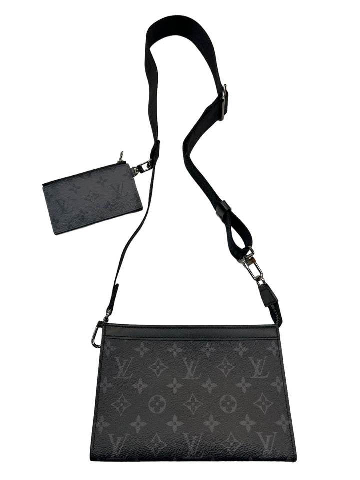 Crossbody Luxury Designer By Louis Vuitton GASTON Size: Medium