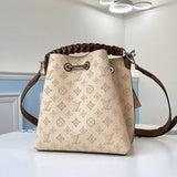 Louis Vuitton NÉONOÉ BB