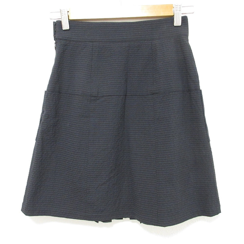 Chanel Coco Mark Seersucker Pleated Skirt
