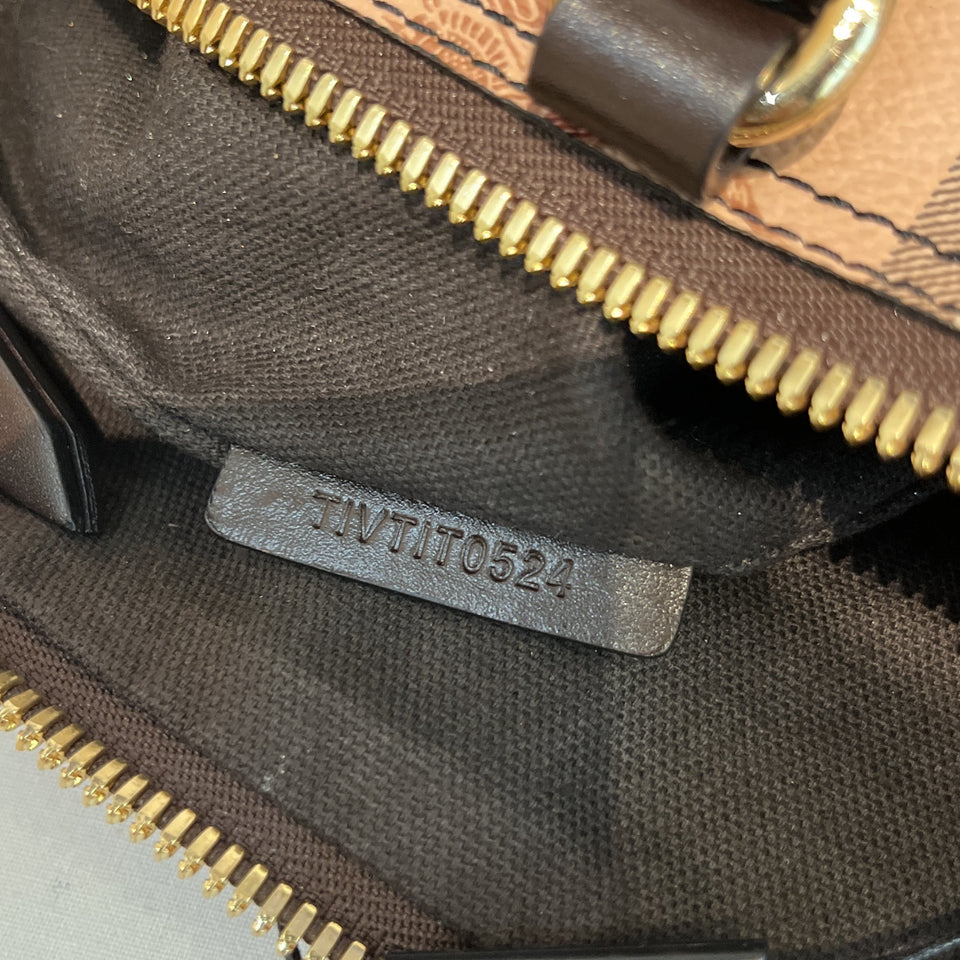 Burberry Salisbury Medium Haymarket Canvas Tote – Bags Junction