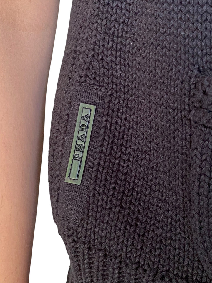 Prada Black Short Sleeve Knit igan - 44