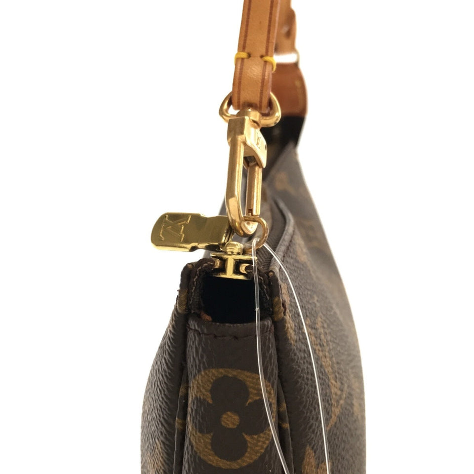 Louis Vuitton Pochette Accessoire Monogram Canvas  Handbag