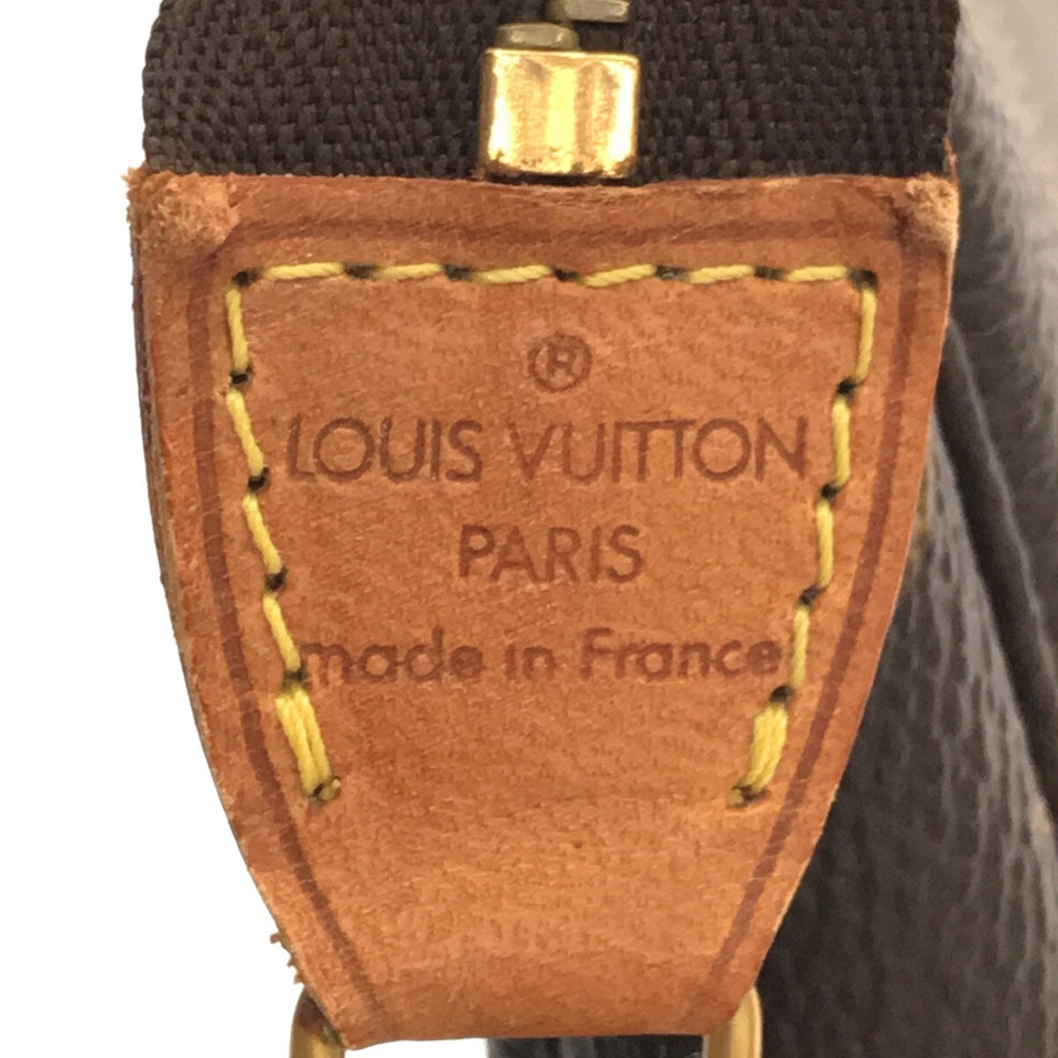 Louis Vuitton Pochette Accessoire Monogram Canvas  Handbag