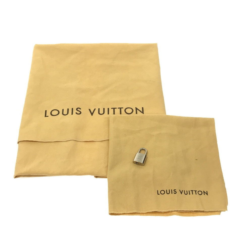 Louis Vuitton Pont Neuf PM  Glossy Epi Leather Handbag Noir