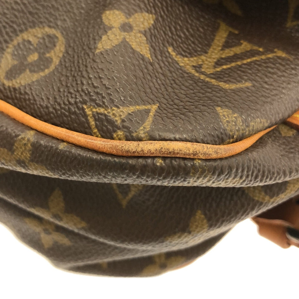 Louis Vuitton Saumur 30  Monogram Canvas Shoulder Bag