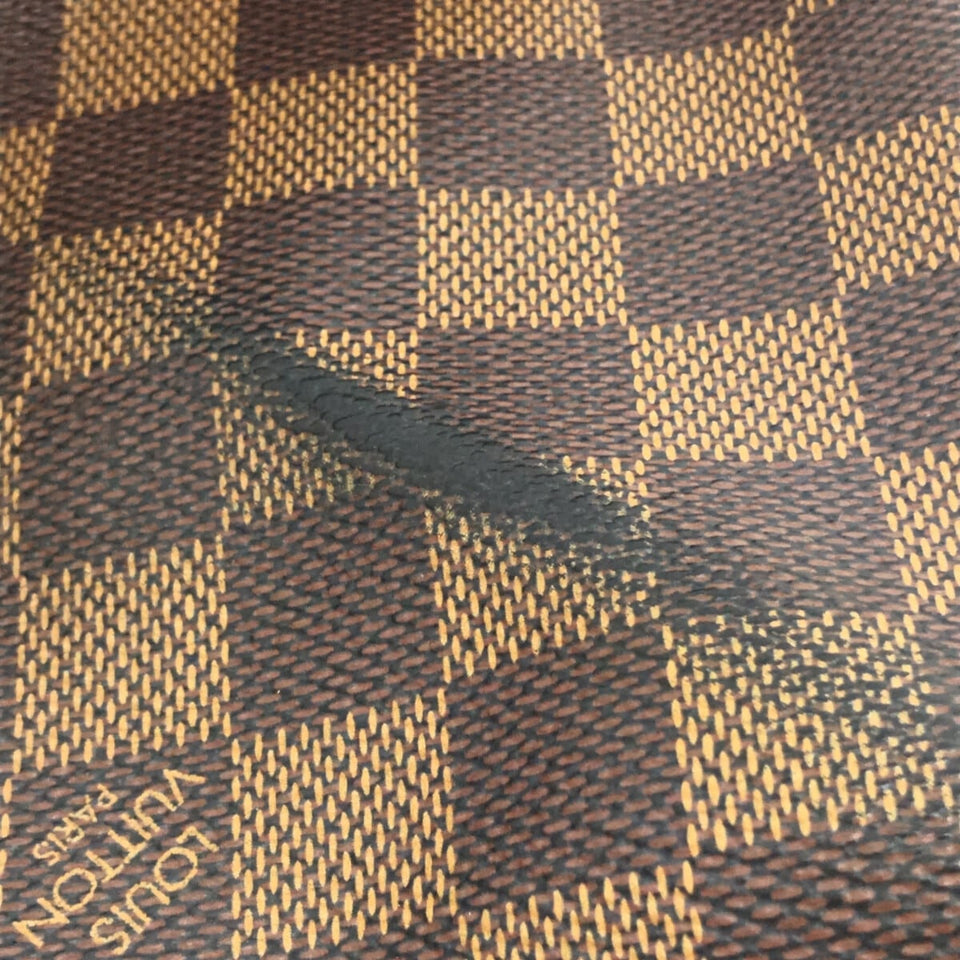 Louis Vuitton Ilovo MM Damier Cnvas Shoulder Bag