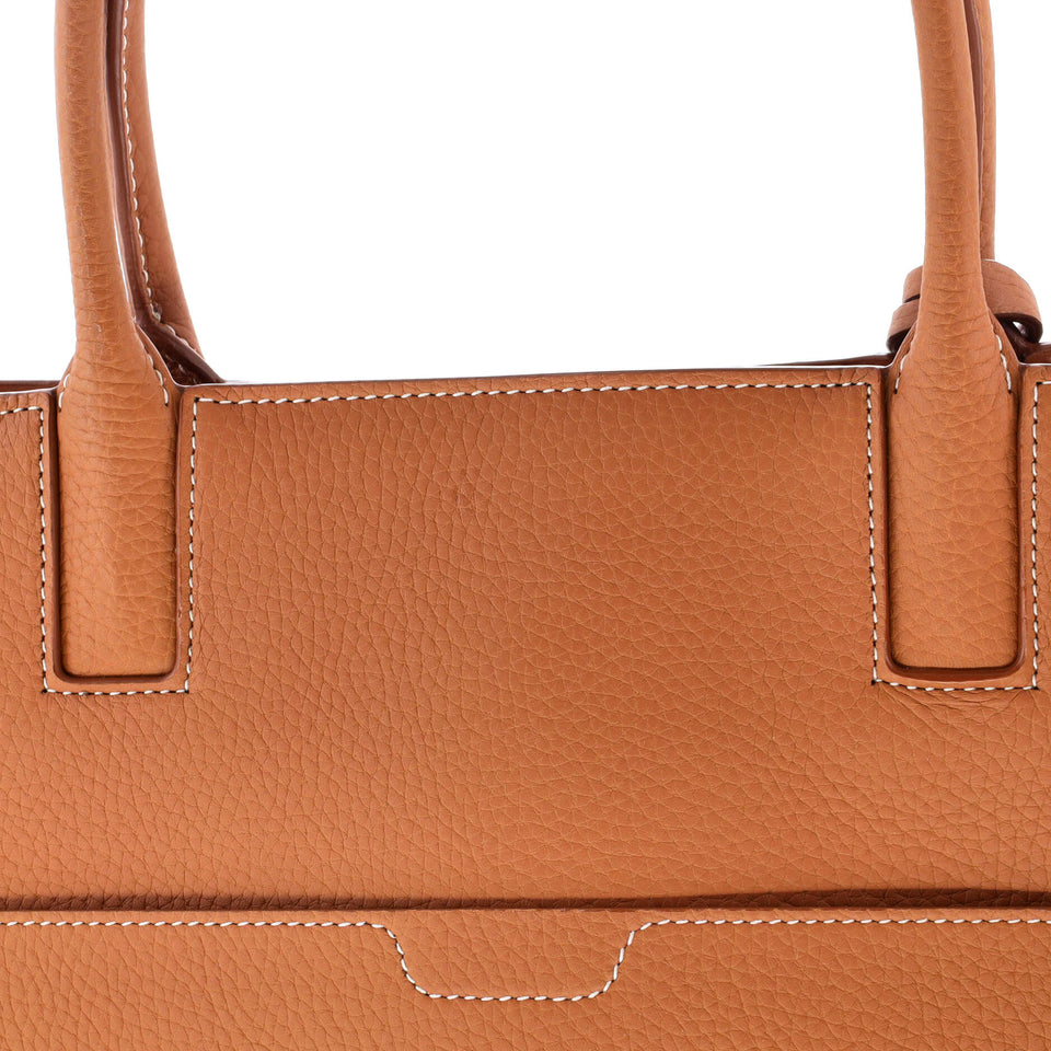 Burberry Frances Medium Leather Tote Bag in Brown – Bags Junction