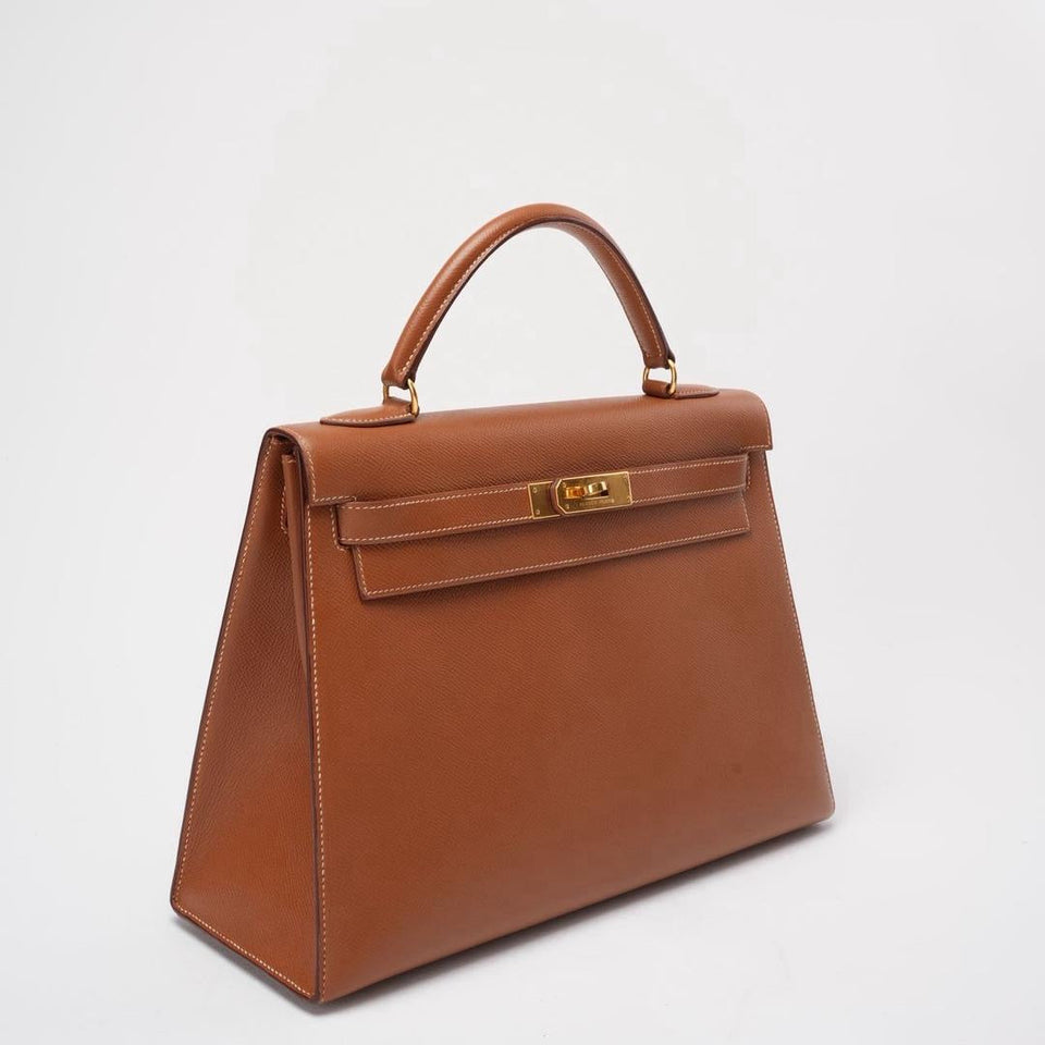 Hermes Vintage Kelly Sellier 32 Gold Leather V Cricle 1992