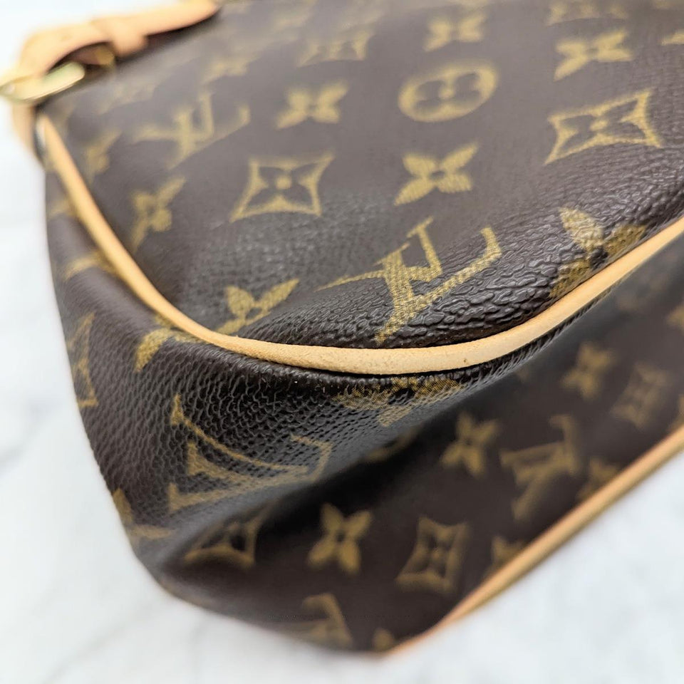 Louis Vuitton Batignolles Horizontal Shoulder Bag Messenger Bag Monogram