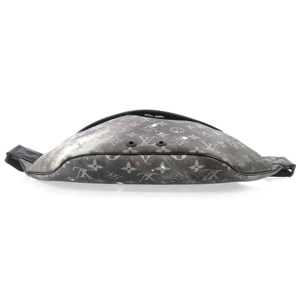 Louis Vuitton Body Bag Monogram Galaxy Discovery Bum Bag Black