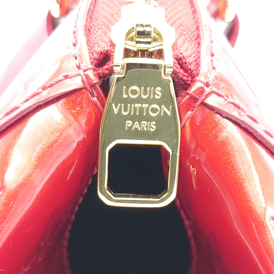 Louis Vuitton Sherwood GM Shoulder Bag Handbag Vernis Monogram Red