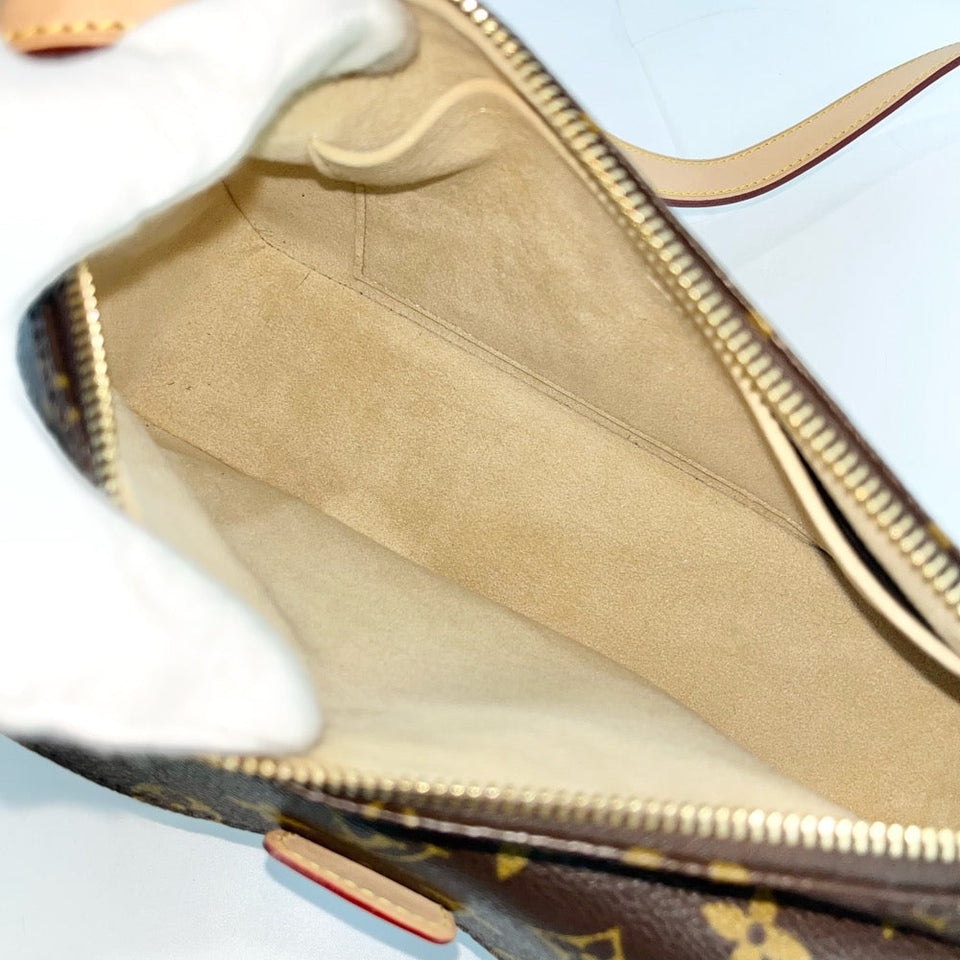 Louis Vuitton Shoulder Bag Monogram Ravello GM