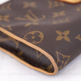 Louis Vuitton Sophie Clutch Bag Monogram Canvas