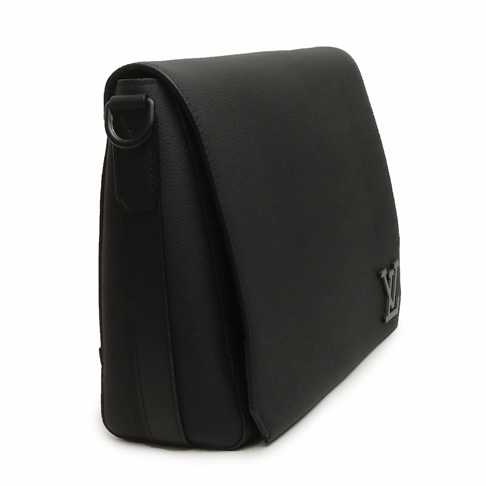 Louis Vuitton Aerogram Takeoff Messenger Shoulder Bag Diagonal Black