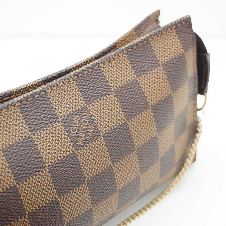 Louis Vuitton Mini Damier Pochette Clutch