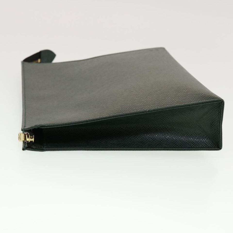 Louis Vuitton Taiga Poche Toilette 26 Pouch Epicea LV Auth Clutch