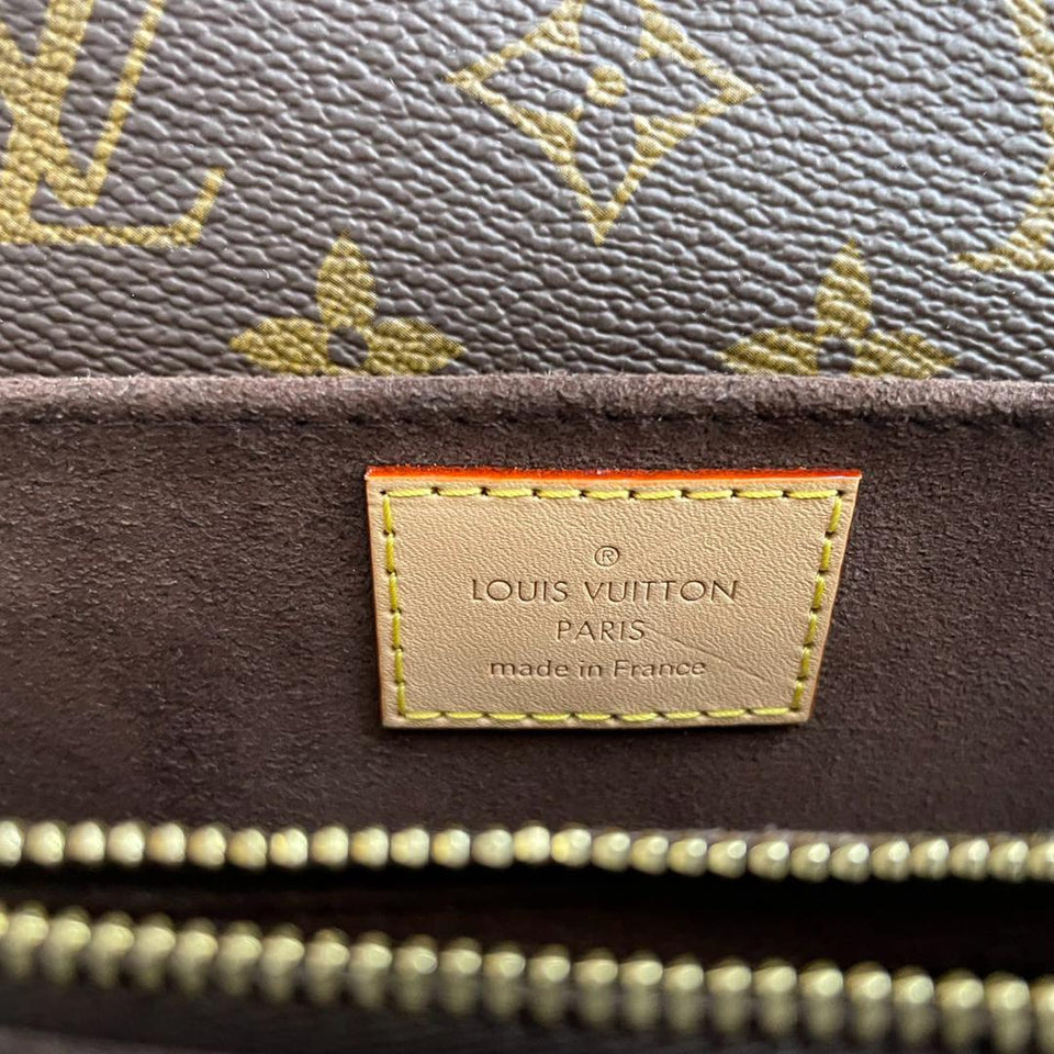 Louis Vuitton Pochette Métis East West Bag in Monogram Canvas Brown with Gold Hardware